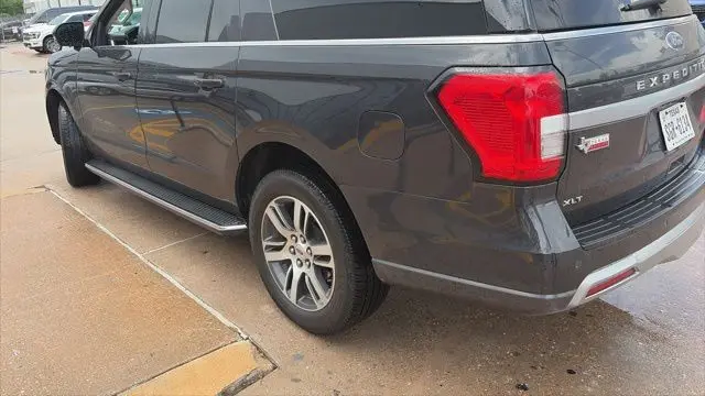 2022 Ford Expedition MAX XLT