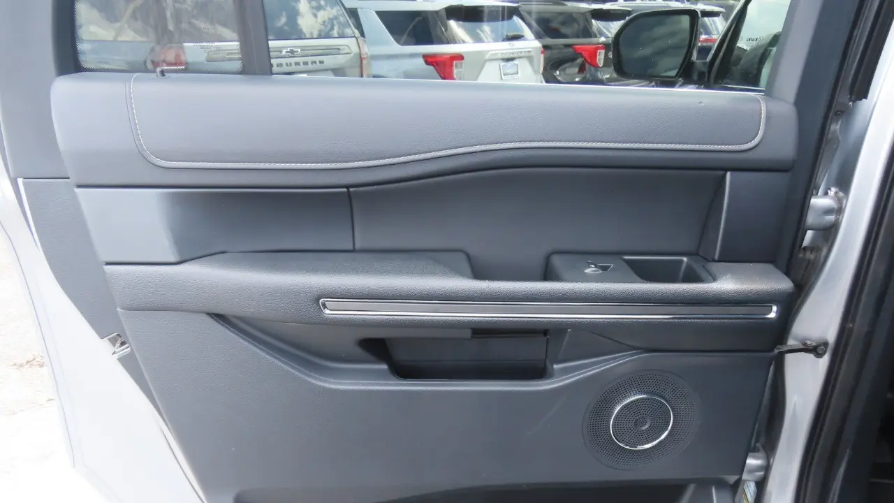 2022 Ford Expedition MAX XLT