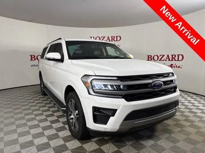 2022 Ford Expedition MAX 4X2 XLT 4DR SUV