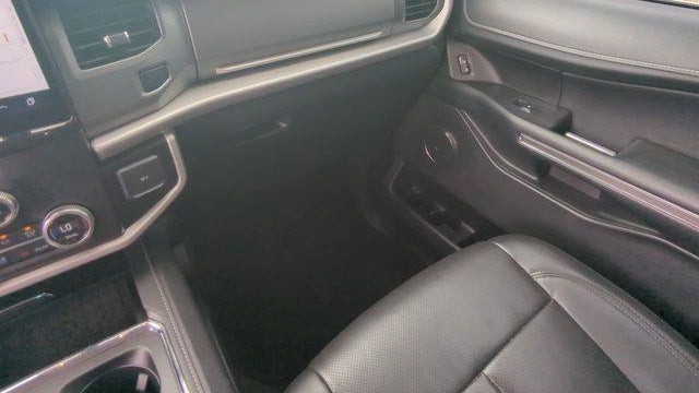 2022 Ford Expedition MAX XLT