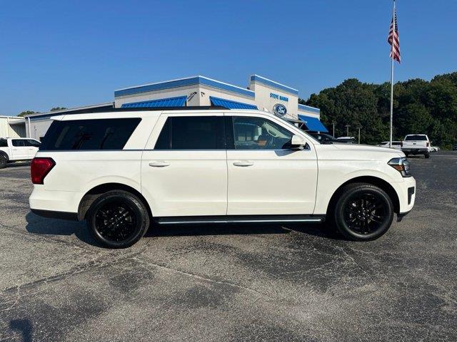 2022 Ford Expedition MAX XLT — photo 1 of 12