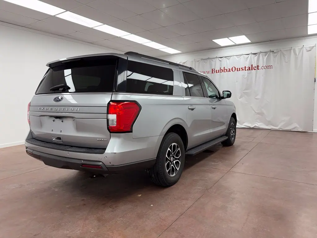 2022 Ford Expedition - $26,975