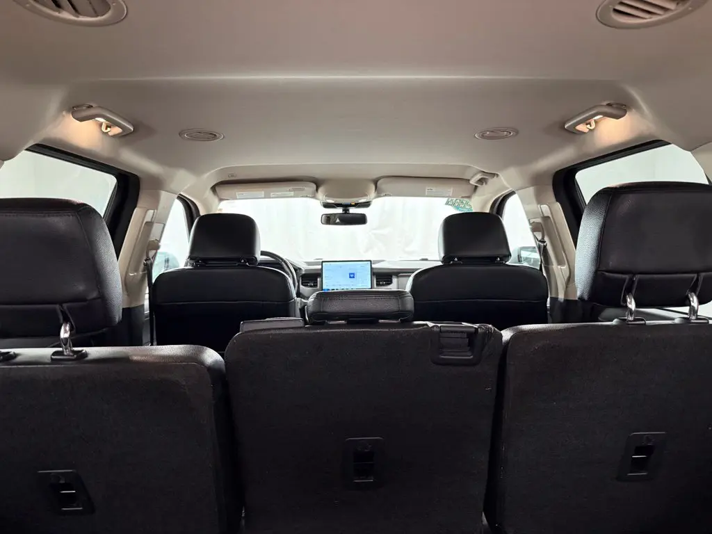 2022 Ford Expedition - $26,975
