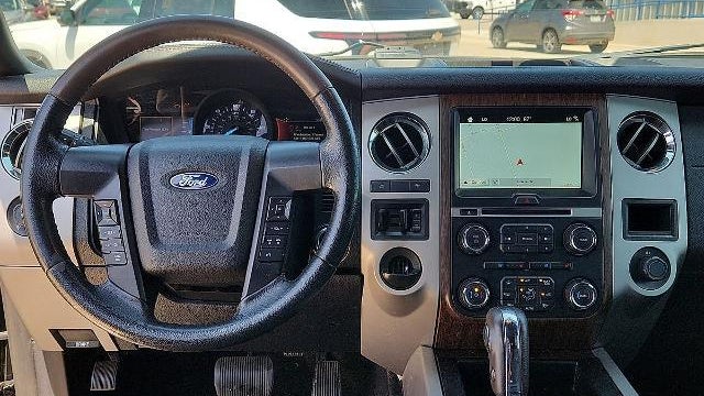 2017 Ford Expedition EL XLT