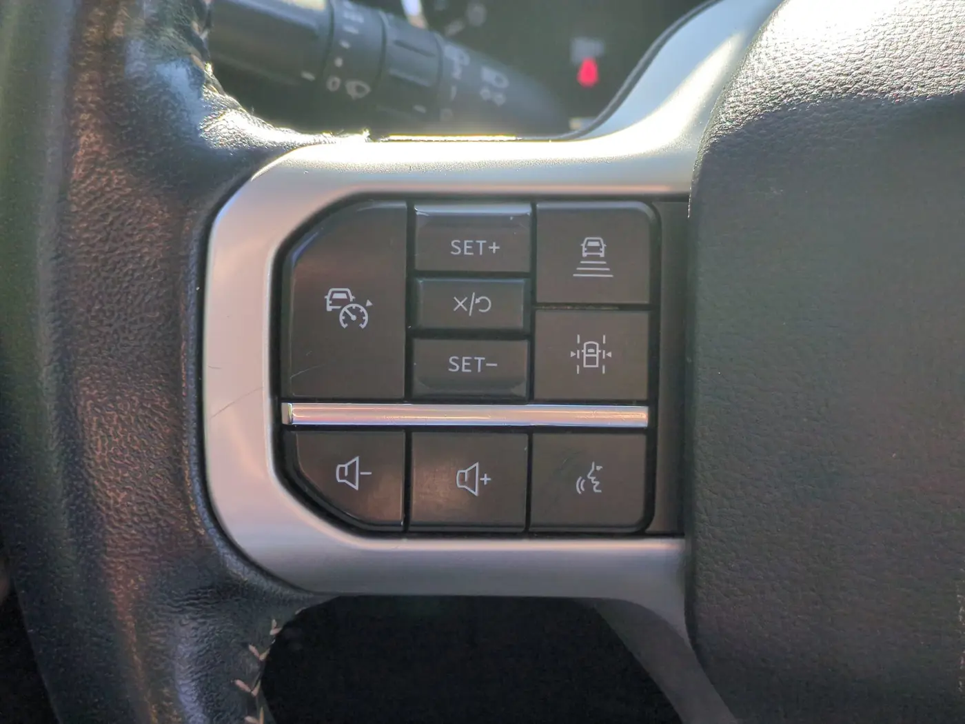2022 Ford Expedition - $26,500