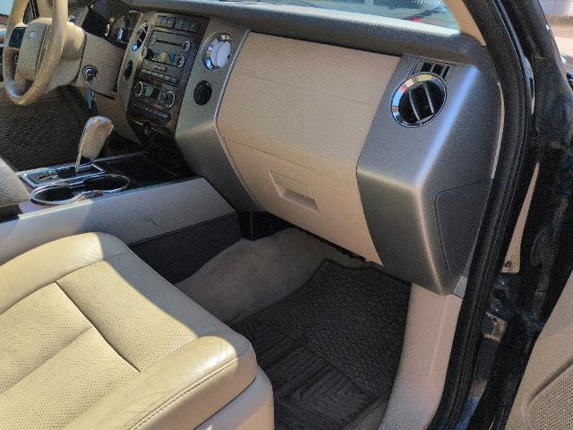 2014 Ford Expedition - $10,900