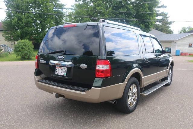 2013 Ford Expedition - $9,900