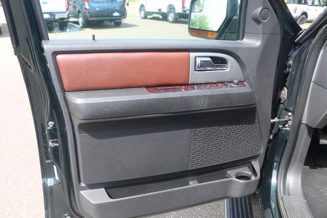 2013 Ford Expedition - $9,900