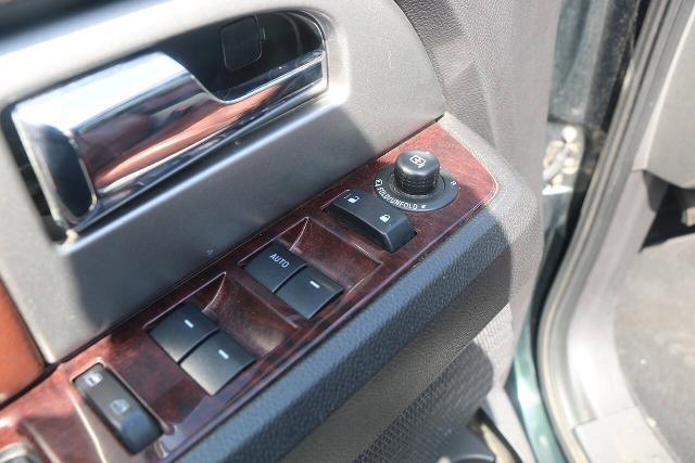 2013 Ford Expedition - $9,900