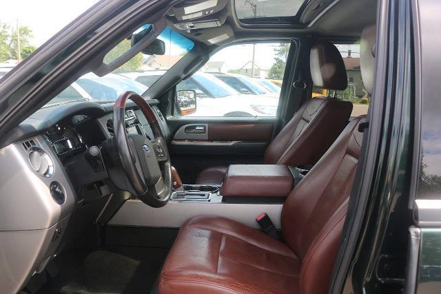 2013 Ford Expedition - $9,900