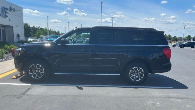 2023 Ford Expedition MAX XLT