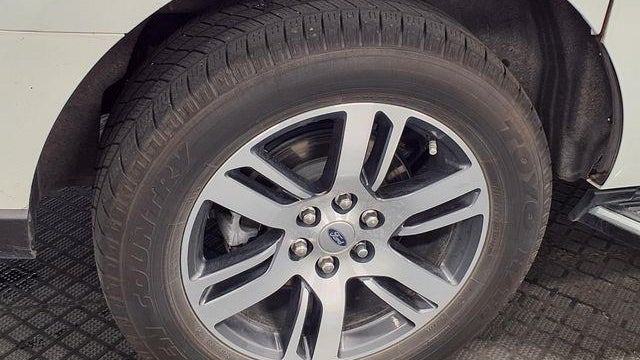 2023 Ford Expedition MAX XLT
