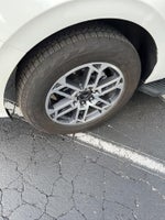 2025 Expedition MAX Thumbnail 10