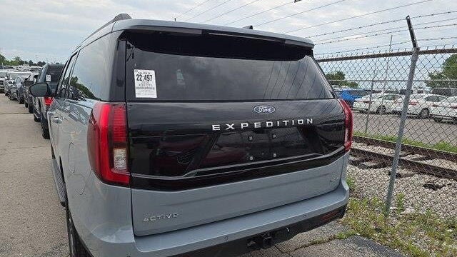 2025 Ford Expedition MAX Active