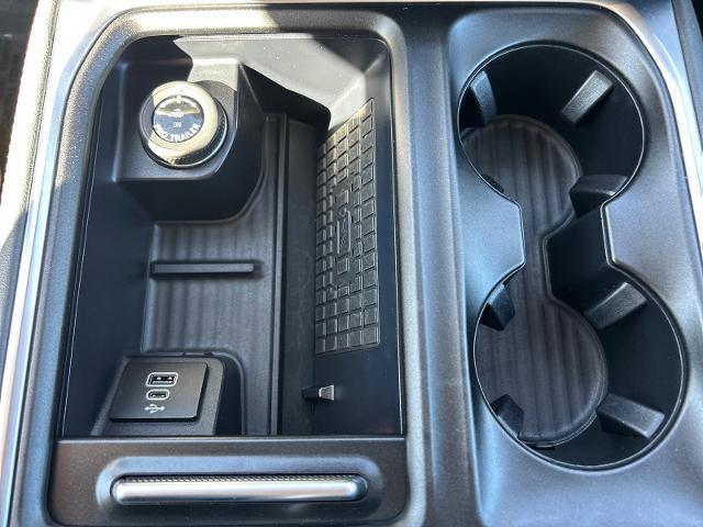 2025 Ford Expedition - $58,995