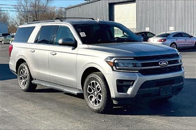 2023 Ford Expedition MAX 4X4 XLT 4DR SUV