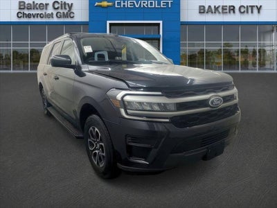 2024 Ford Expedition MAX 4X4 XLT 4DR SUV