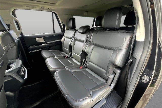 2025 Ford Expedition - $59,900