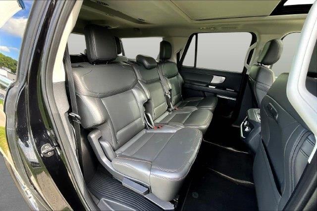 2025 Ford Expedition - $59,900
