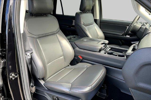 2025 Ford Expedition - $59,900