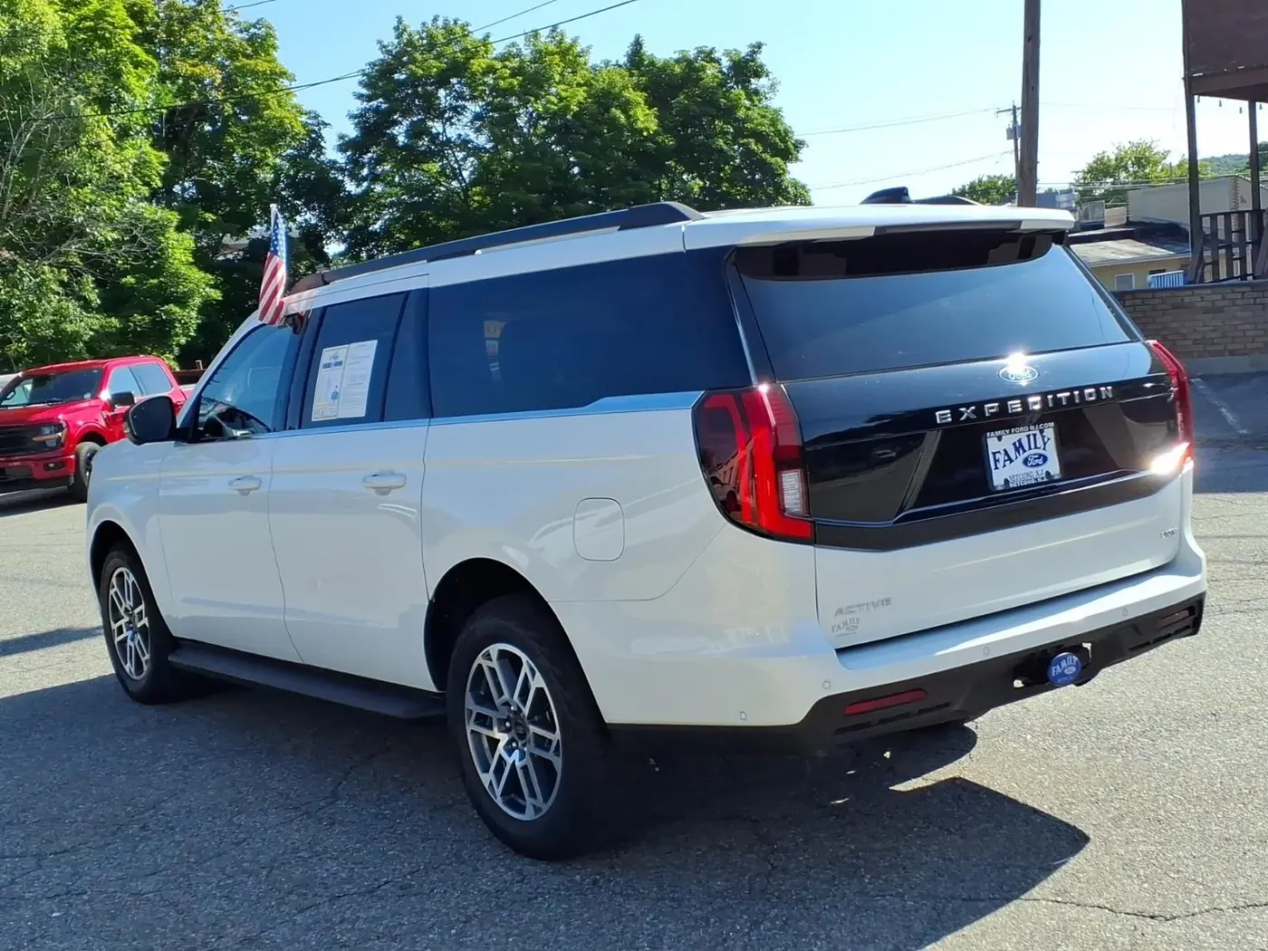 2025 Ford Expedition - $59,295