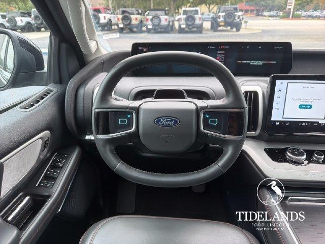 2025 Ford Expedition - $57,400