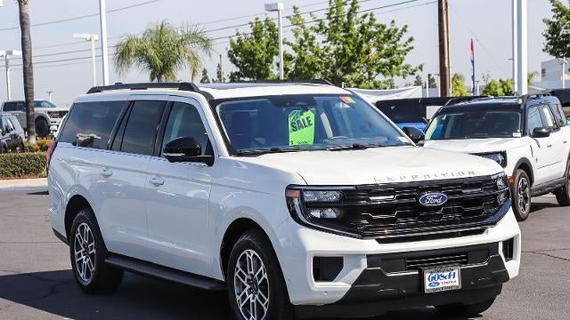 2025 Ford Expedition MAX Active