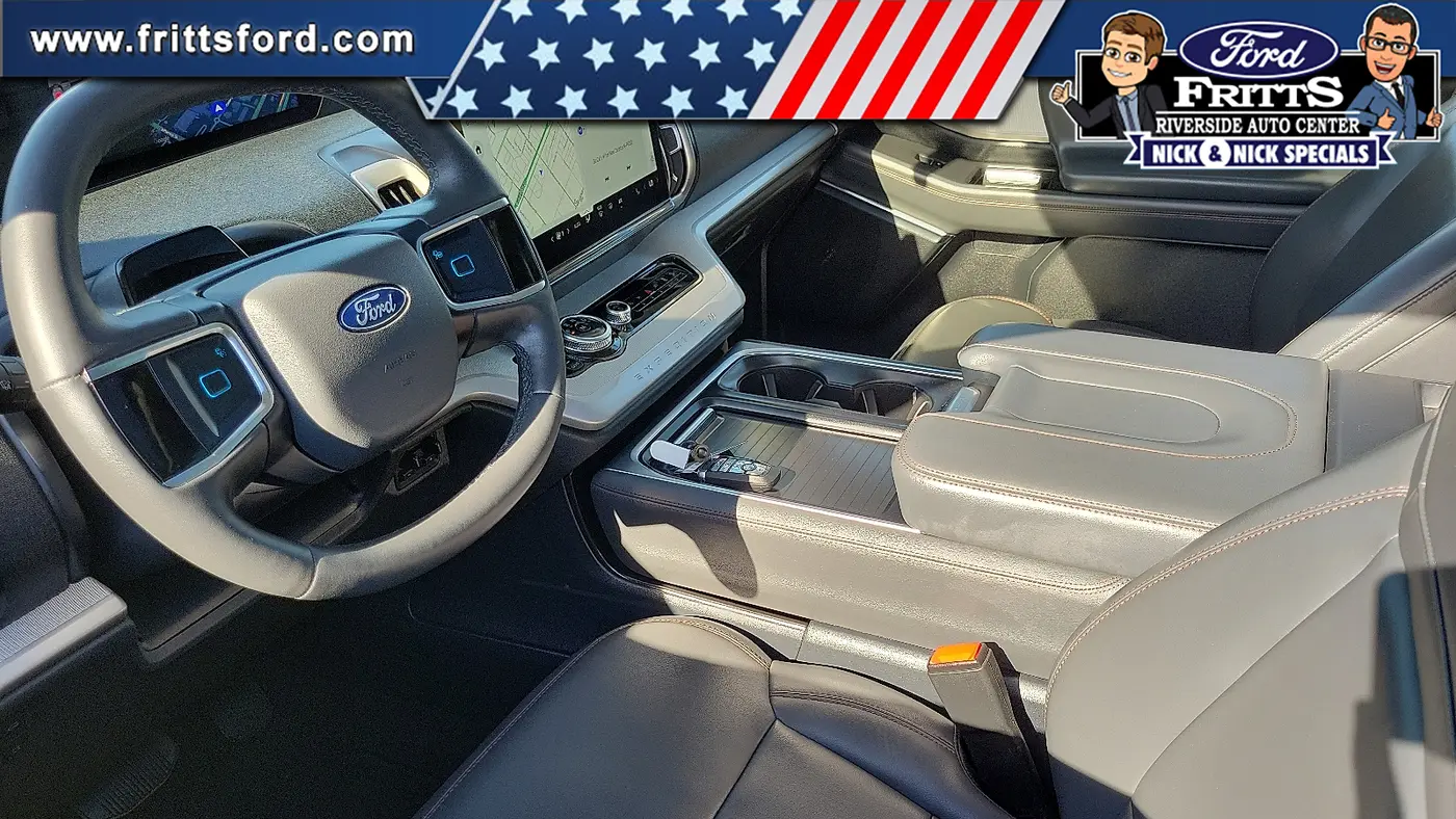 2025 Ford Expedition MAX Active