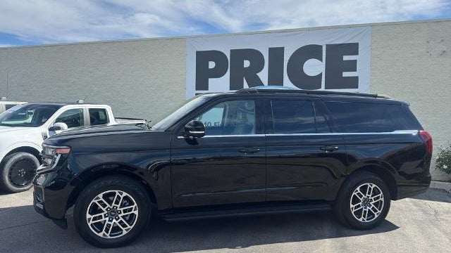 2025 Ford Expedition MAX Active