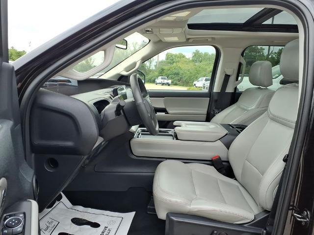 2025 Ford Expedition - $56,995