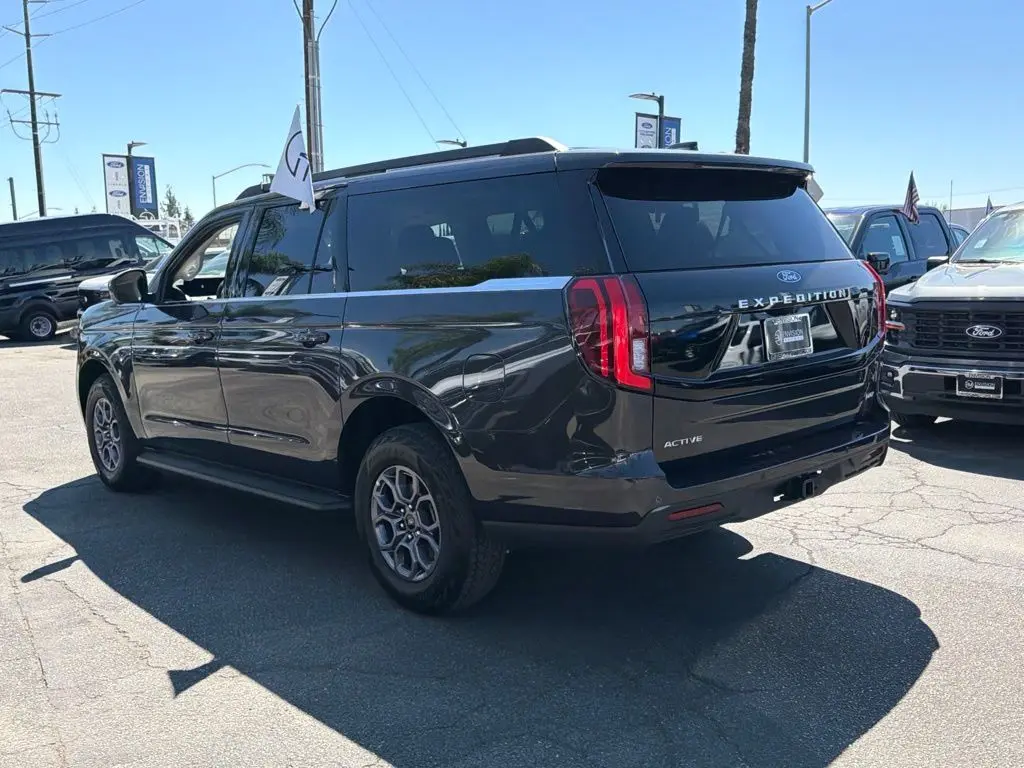 2025 Ford Expedition - $53,998