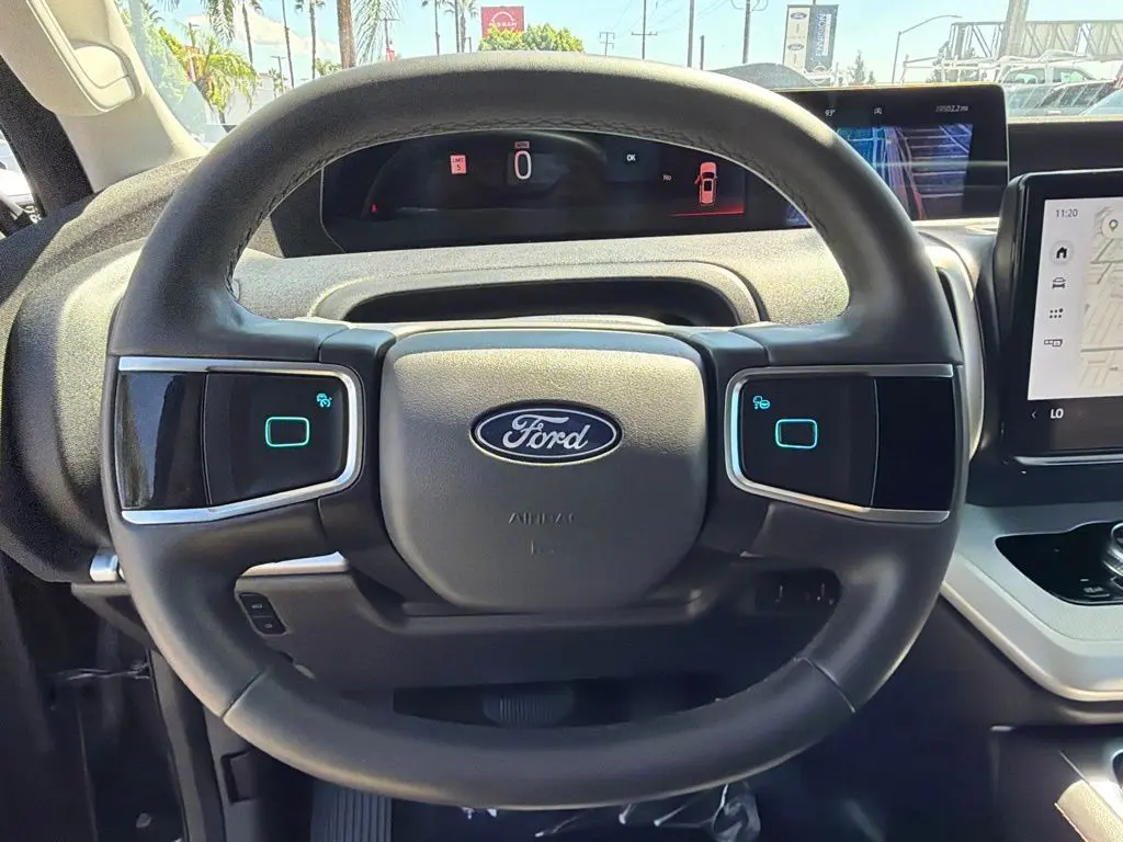 2025 Ford Expedition - $53,998