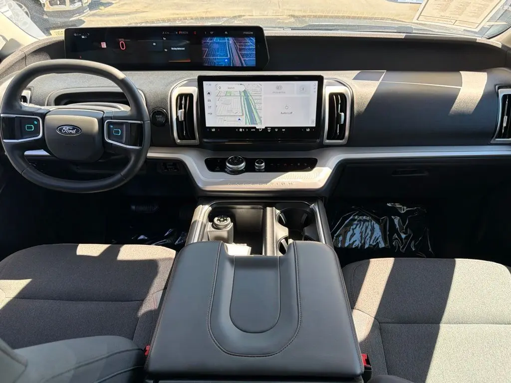 2025 Ford Expedition - $53,998