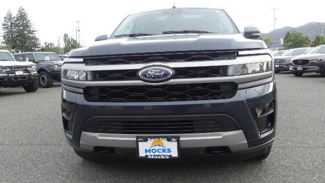 2023 Ford Expedition MAX XLT