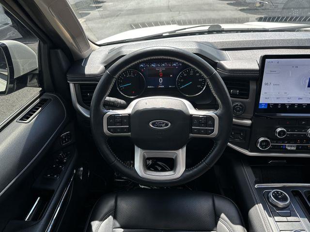 2023 Ford Expedition - $50,200