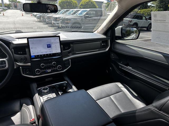 2023 Ford Expedition - $50,200