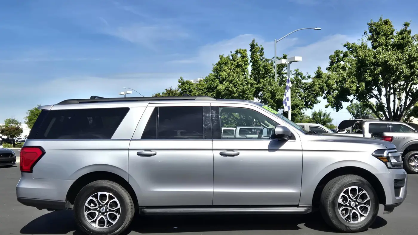 2024 Ford Expedition MAX XLT