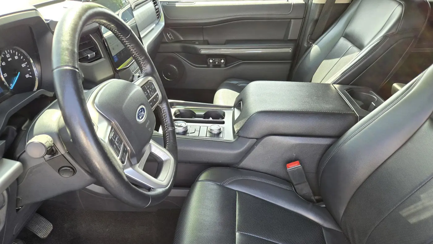 2024 Ford Expedition MAX XLT