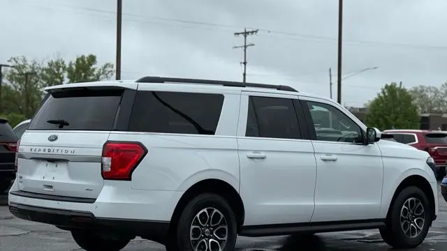 2024 Ford Expedition MAX XLT