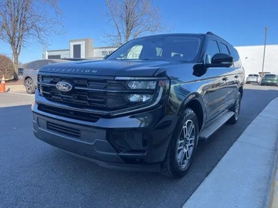 2025 Ford Expedition MAX 4X4 Active 4DR SUV