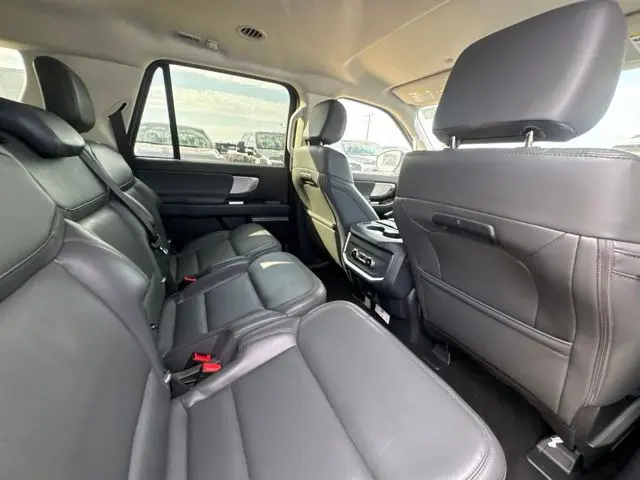 2026 Ford Expedition - $61,400