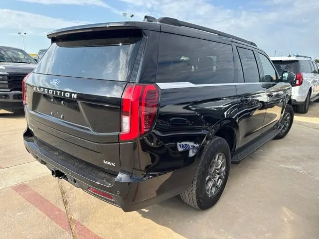 2026 Ford Expedition - $61,400