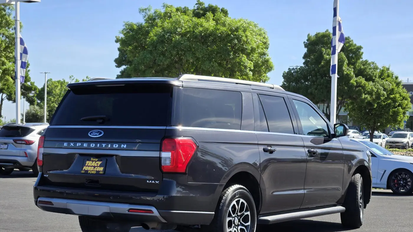 2024 Ford Expedition MAX XLT