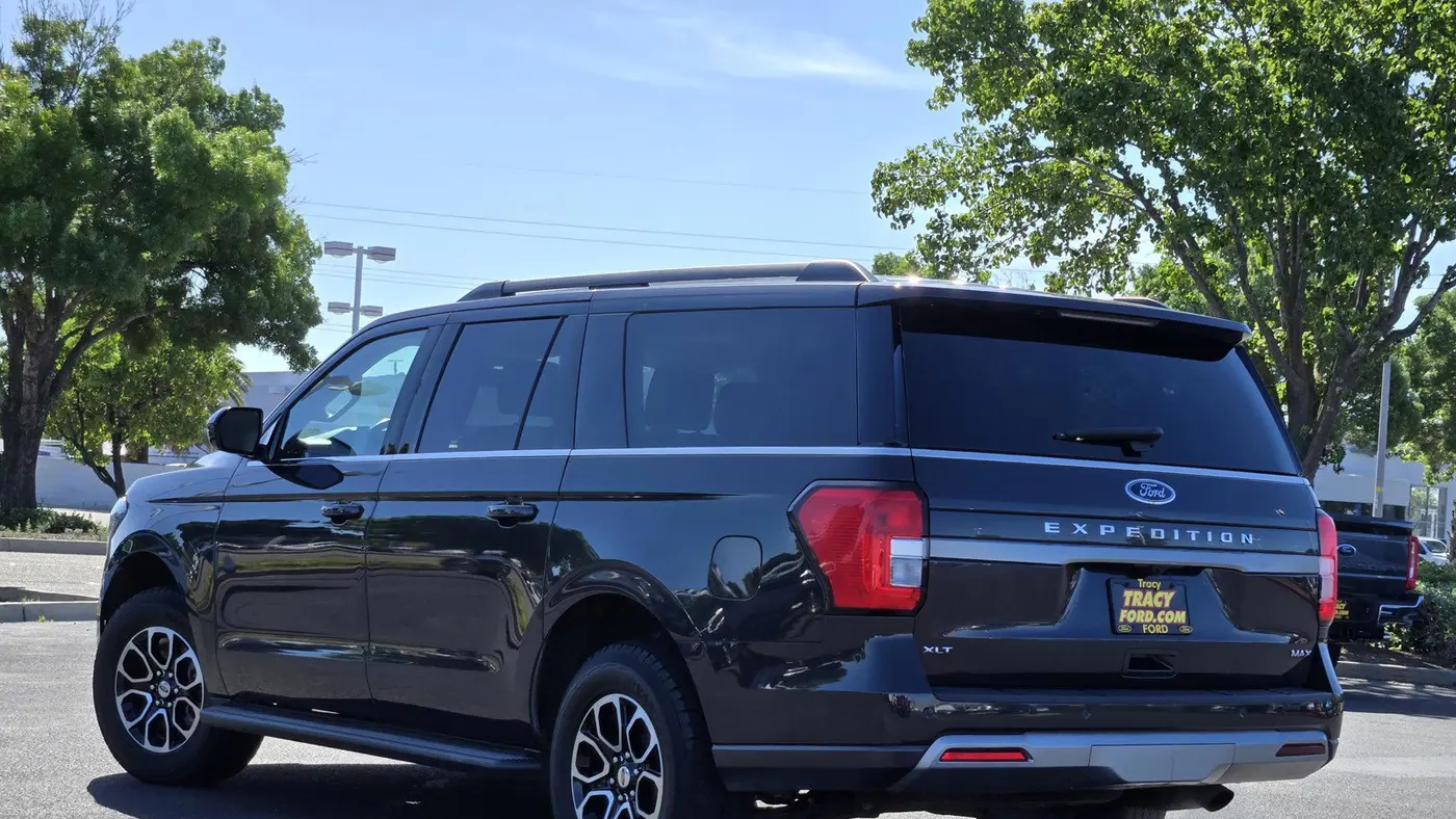 2024 Ford Expedition MAX XLT