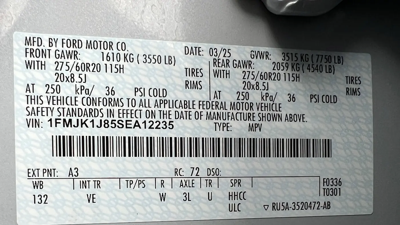 2025 Ford Expedition MAX Active