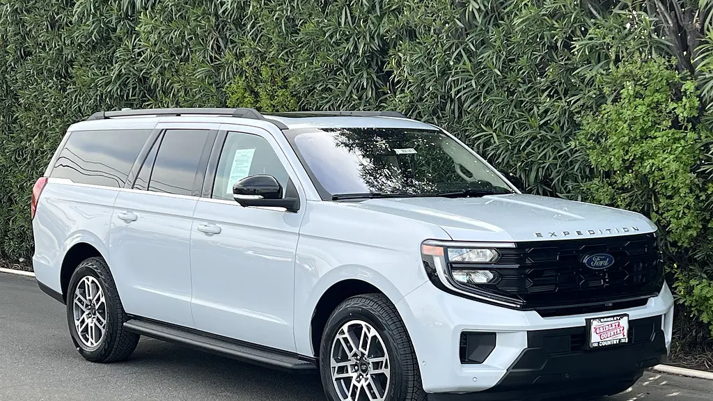 Preowned 2025 Ford Expedition MAX Active for Sale