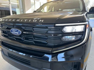2025 Ford Expedition MAX 4X4 Active 4DR SUV