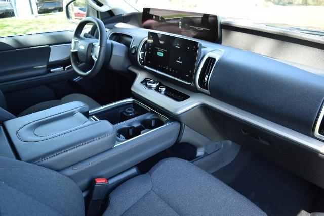 2025 Ford Expedition - $55,990