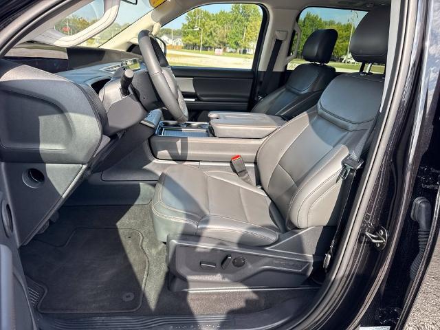 2025 Ford Expedition - $61,100