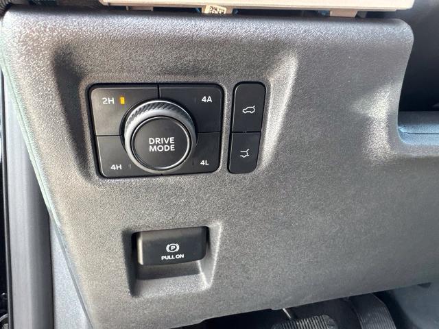 2025 Ford Expedition - $61,100